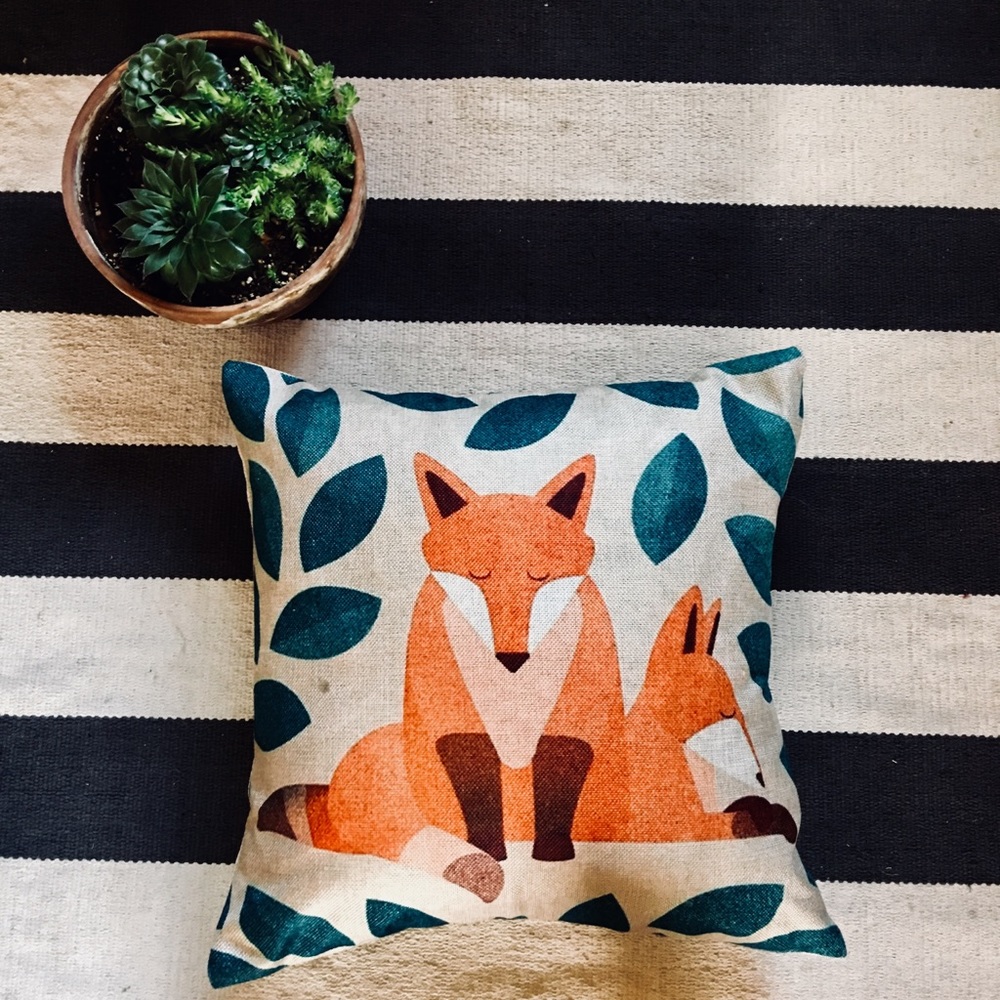 ❤️ Cute fox Pillow 🦊 cover 17x17